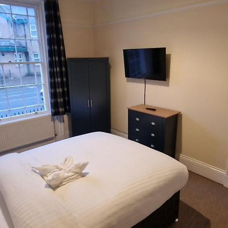 Self Check In Rooms Central Wakefield Esterno foto