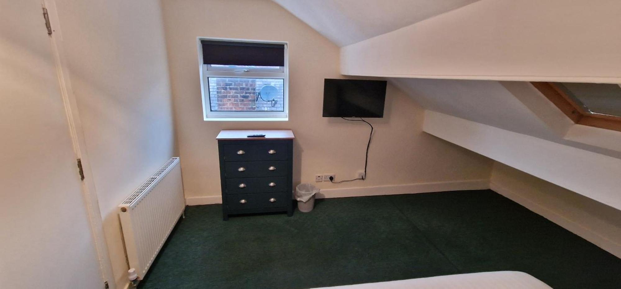 Self Check In Rooms Central Wakefield Esterno foto