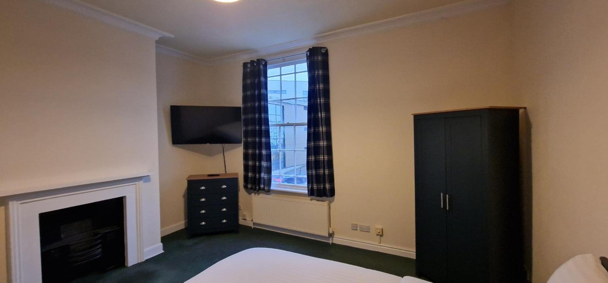 Self Check In Rooms Central Wakefield Esterno foto